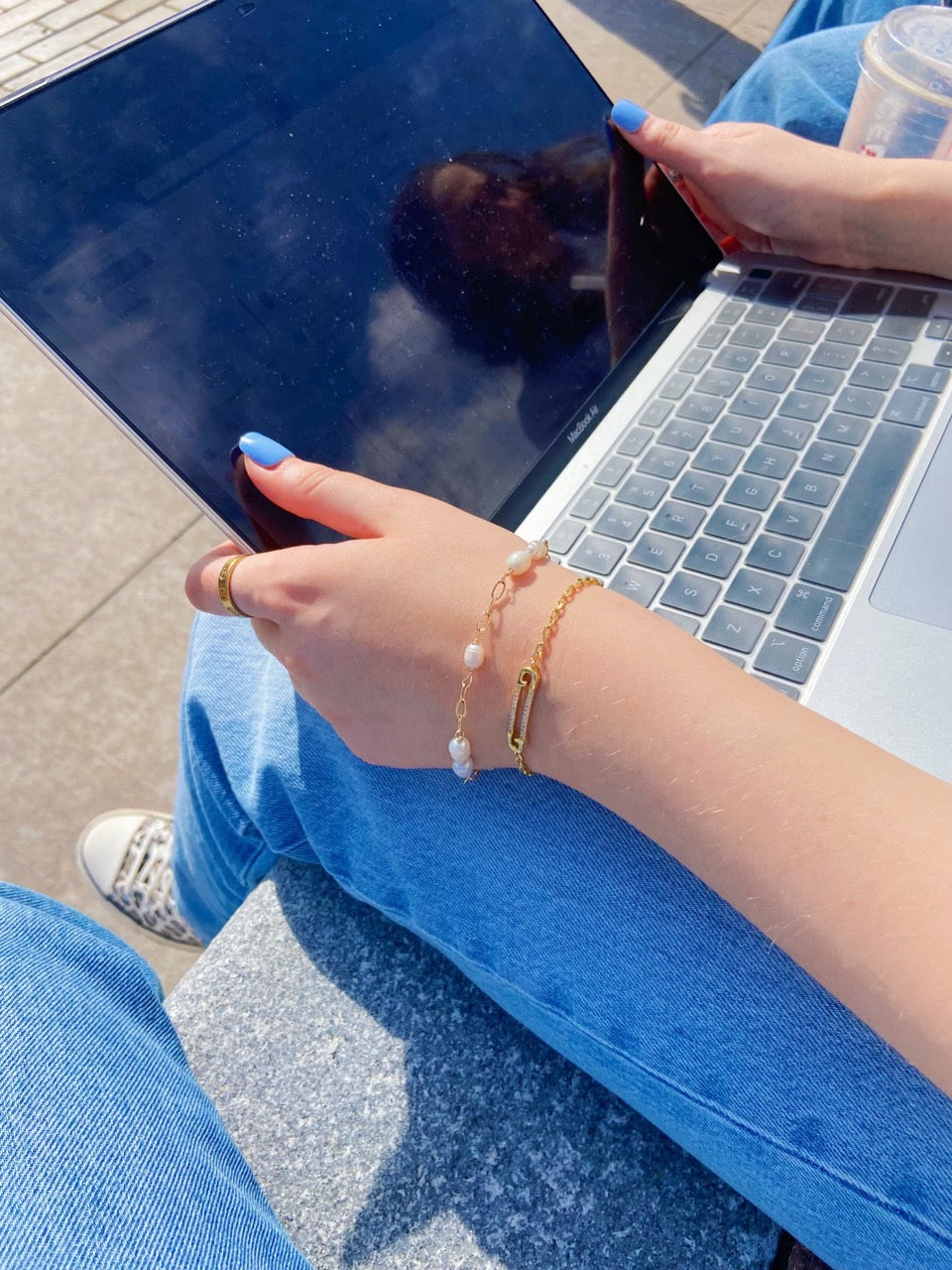 gold pearl braclet