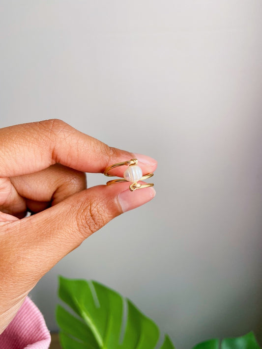 gold freshwater pearl ring